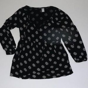 Old Navy Maternity Top Blouse | Black and White | Size S/P